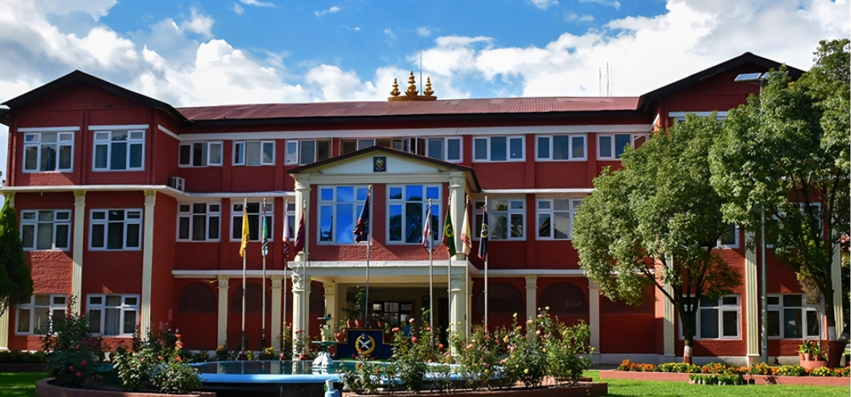 नेपाल प्रहरी र सशस्त्र प्रहरीमा एकैपटक १,००१ जनाका लागि भर्ना खुला, कक्षा ८ देखि प्रमाणपत्र तहसम्मलाई अवसर