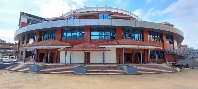 दुबईमा राहदानी लिन अब महावाणिज्यदूतावास धाउन नपर्ने, इमिरेट्स पोष्टबाट घरमै डेलिभरी हुने